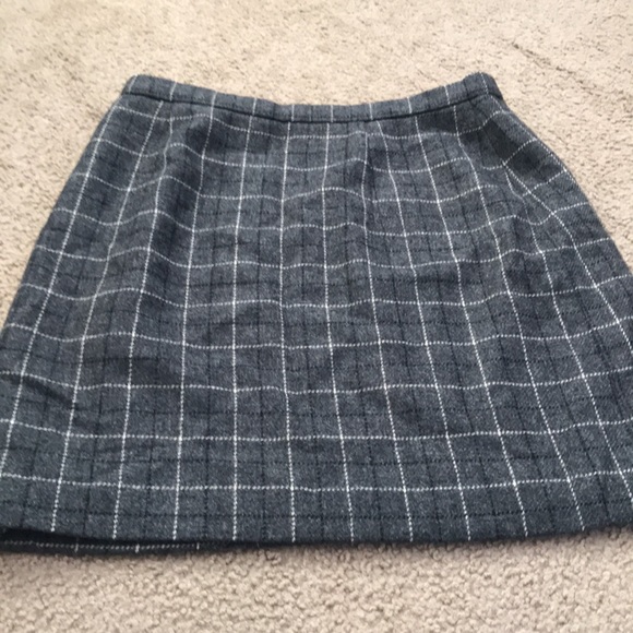 ⚡️FINAL PRICE⚡️ Moschino Cheap and Chic Vintage Plaid Skirt - Picture 6 of 10